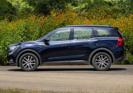 XUV 700 Auto Diesel/Petrol